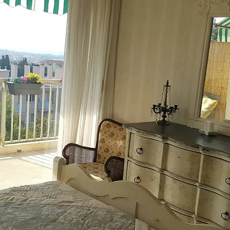 Le Apartment